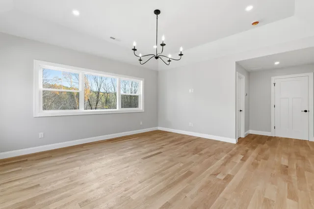 $2,099,000 | 63 Mammoth Road, Windham, NH 03087