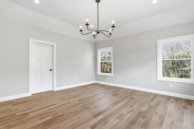 $2,099,000 | 63 Mammoth Road, Windham, NH 03087