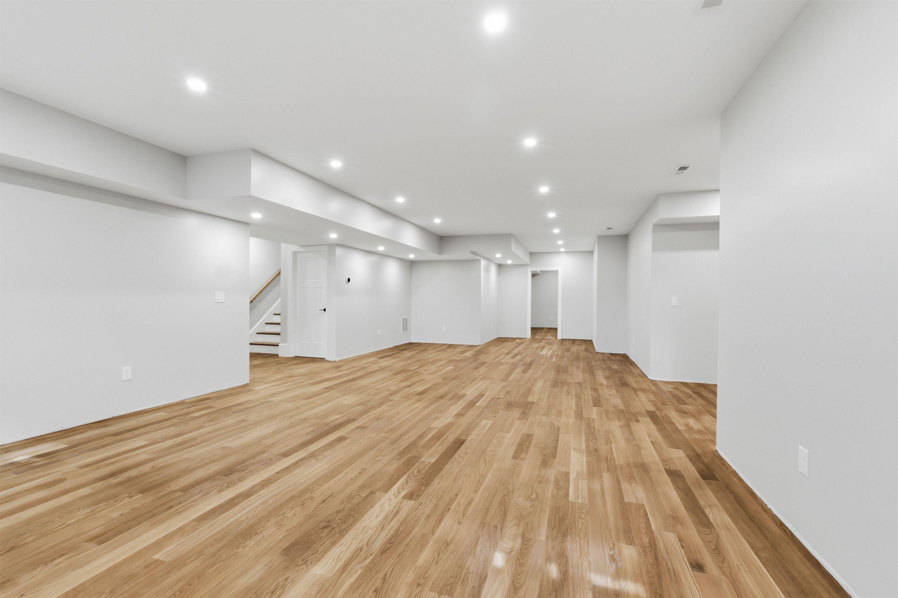 63 Mammoth Road Windham, NH 03087 - Photo 48 of 60