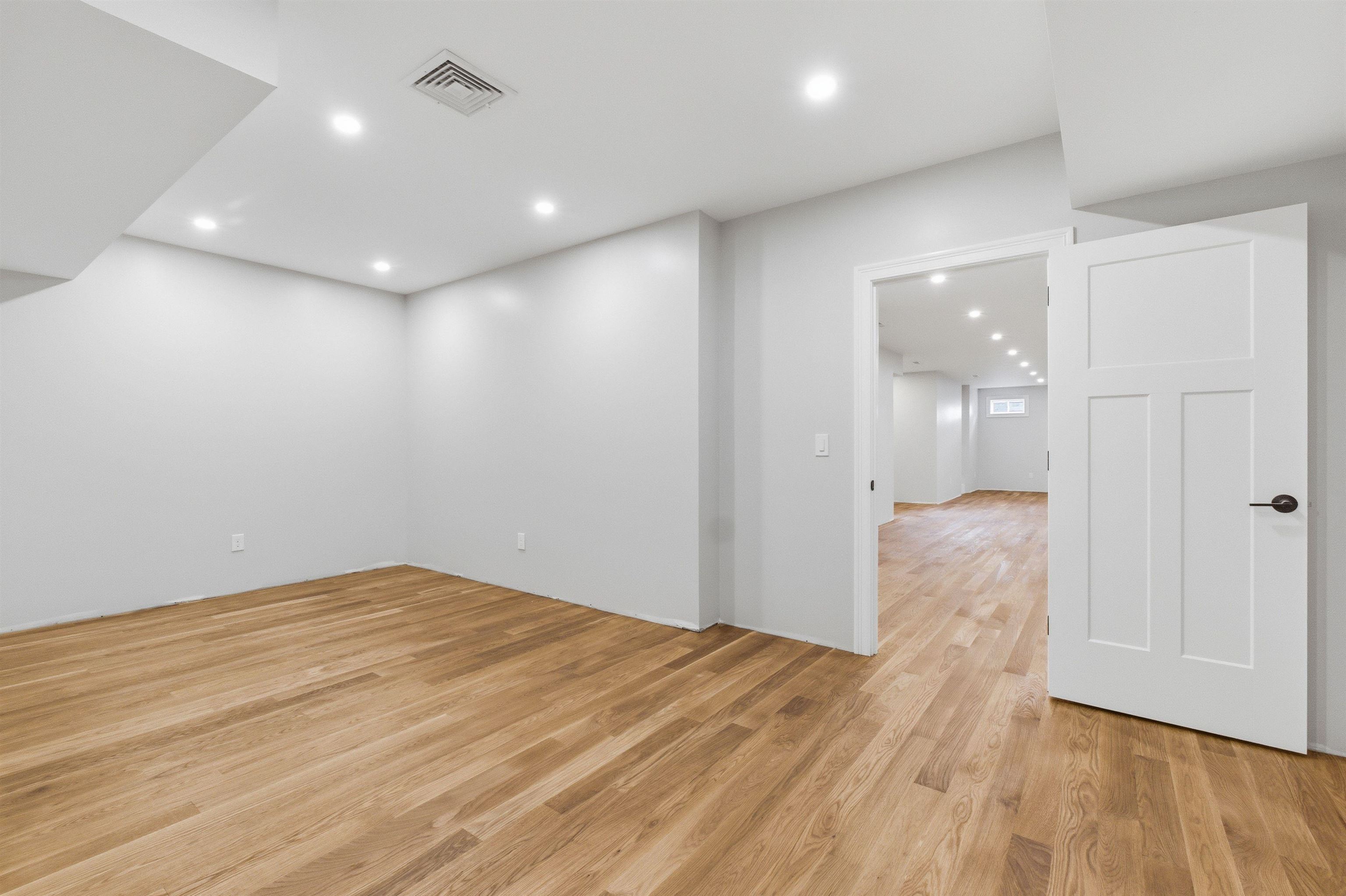 63 Mammoth Road Windham, NH 03087 - Photo 50 of 60