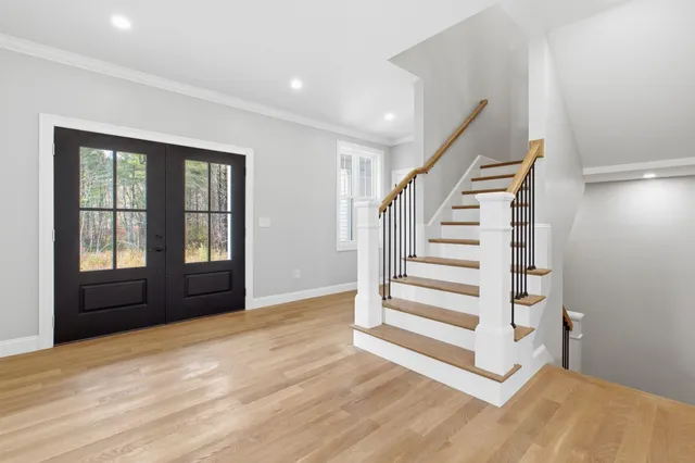 $2,099,000 | 63 Mammoth Road, Windham, NH 03087