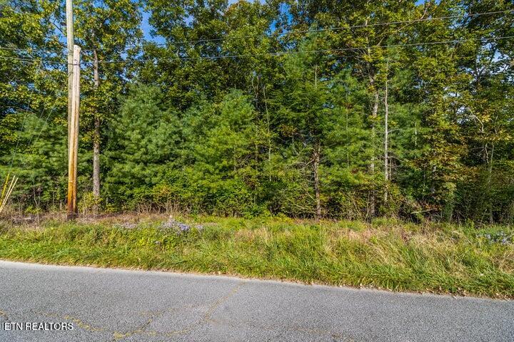 1566 Cherokee Road East Crossville, TN 38572 - Photo 13 of 13 1566 E Cherokee Rd pic 19