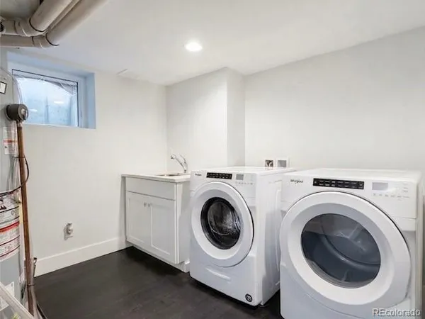 $2,225 | 736 York Street, Denver, CO 80206