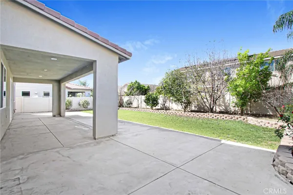 $5,000 | 11627 Salvia Street, Jurupa Valley, CA 91752