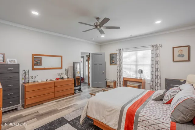 $564,900 | 986 Meadow Walk Lane, Lenoir City, TN 37772