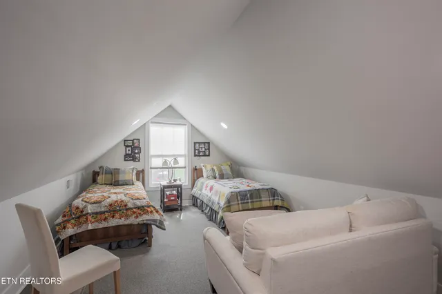 $564,900 | 986 Meadow Walk Lane, Lenoir City, TN 37772