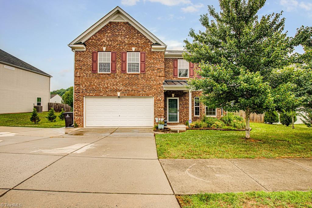 3325 Grandview Club Road Pfafftown, NC 27040 - Photo 1 of 48 Gallery Image 1
