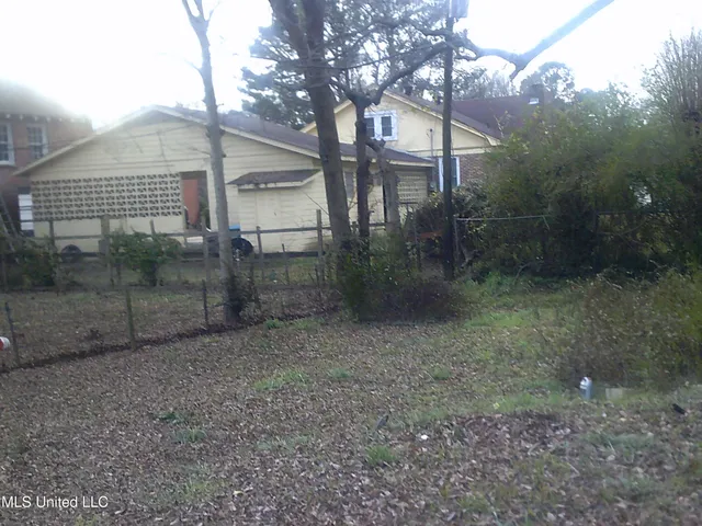 $18,500 | 1135 South Mound Street, Grenada, MS 38901