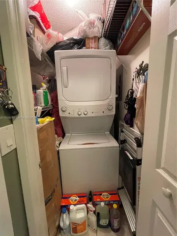 a view of a tennis court