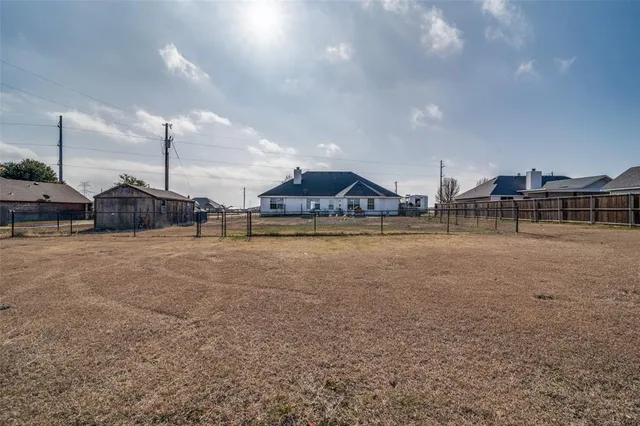 $365,000 | 2900 County Road 643, Nevada, TX 75173