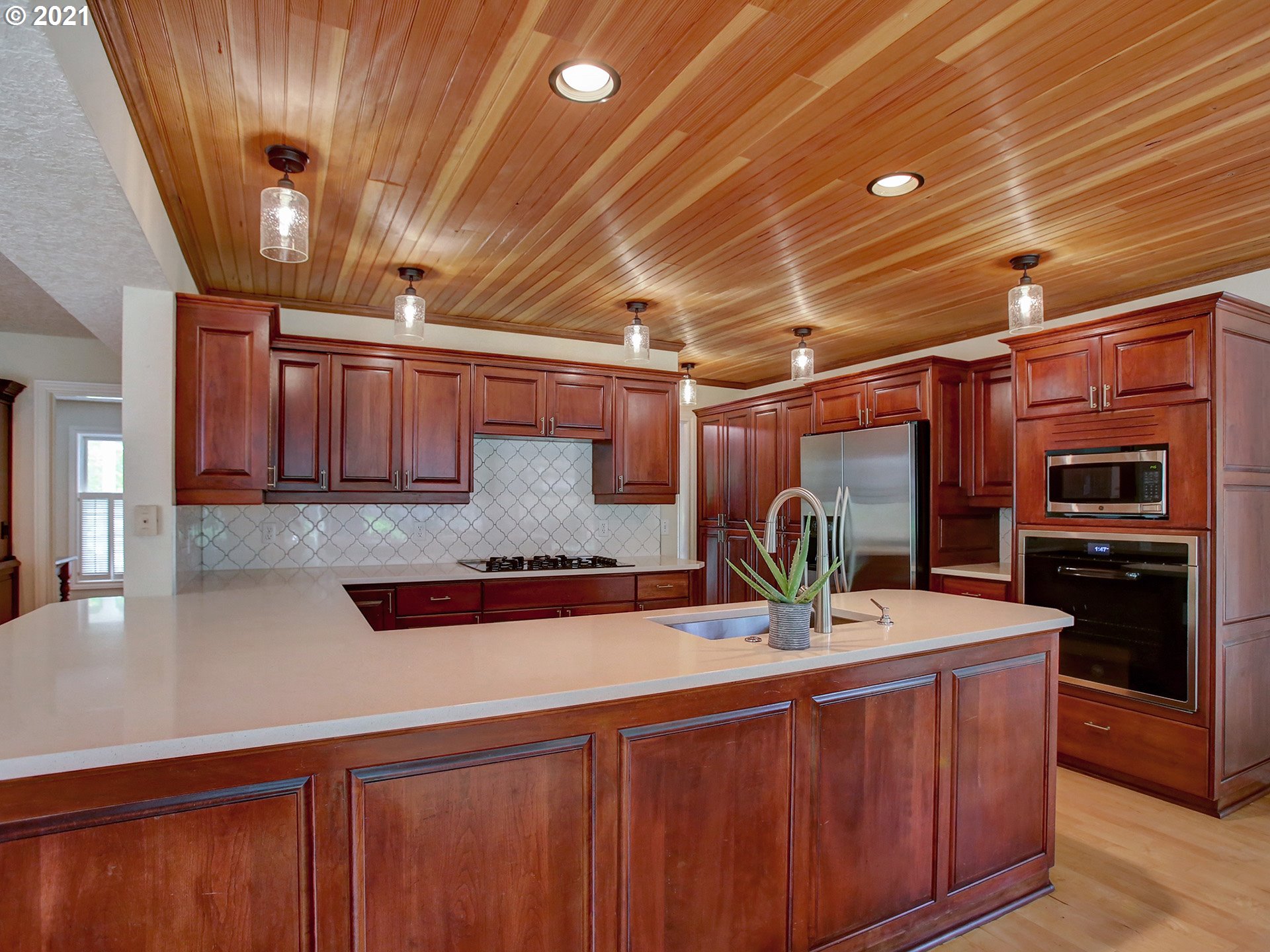 4825 Southwest Hamilton Street Portland, OR 97221 - Photo 11 of 32 Gallery Image 11