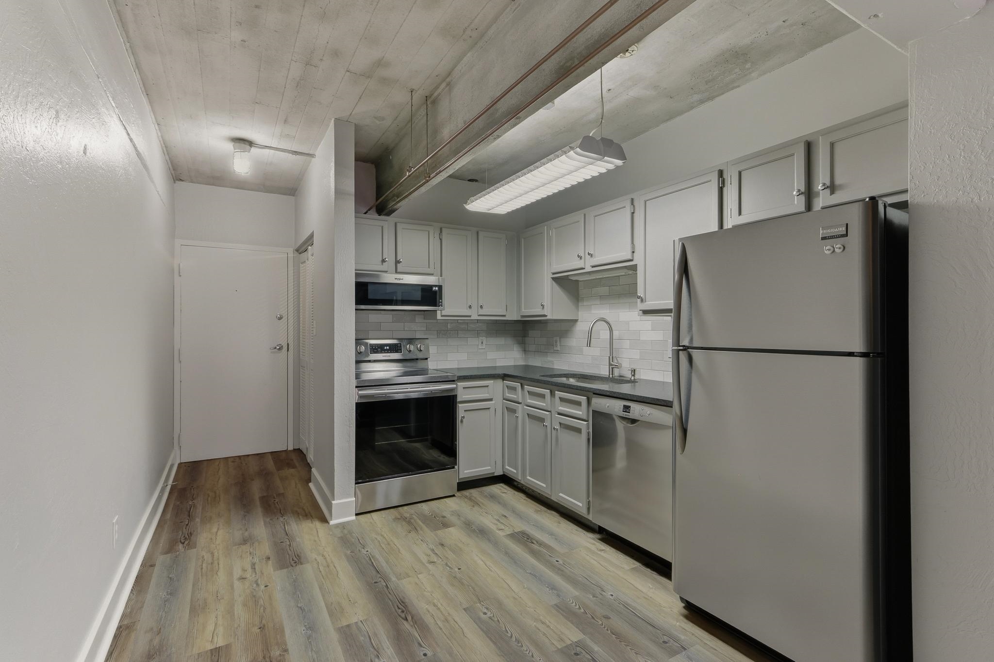 408 South Front Street, Unit 206 Memphis, TN 38103 - Photo 6 of 26