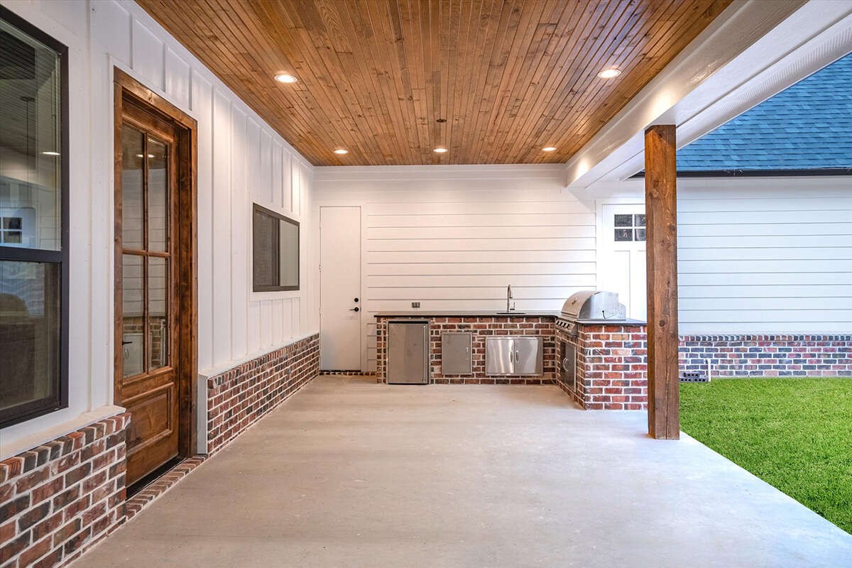 0 Valley Creek Road Culleoka, TN 38451 - Photo 12 of 28 a view of a porch with a fence