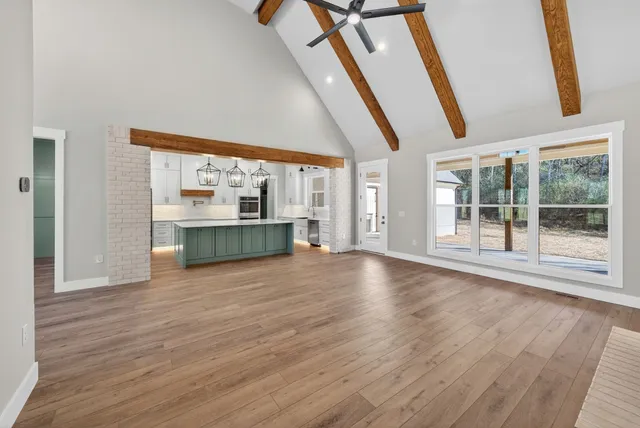 $974,900 | 3019 Valley Creek Road, Culleoka, TN 38451