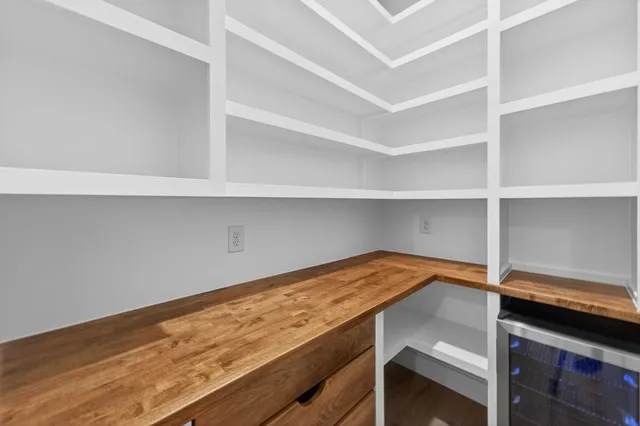 $974,900 | 3019 Valley Creek Road, Culleoka, TN 38451