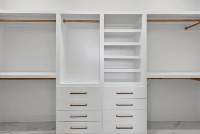 $974,900 | 3019 Valley Creek Road, Culleoka, TN 38451