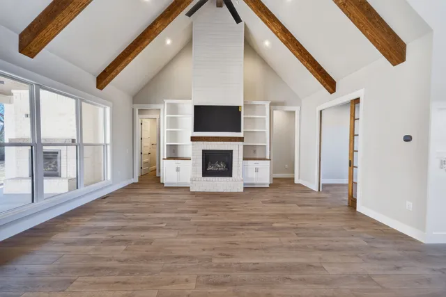 $974,900 | 3019 Valley Creek Road, Culleoka, TN 38451