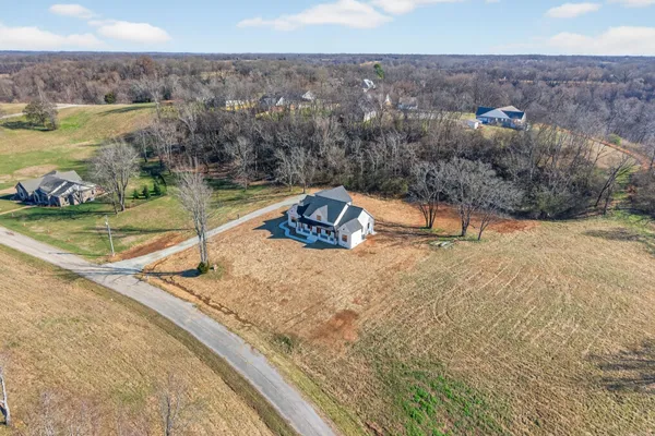 $1,049,000 | 3019 Valley Creek Road, Culleoka, TN 38451