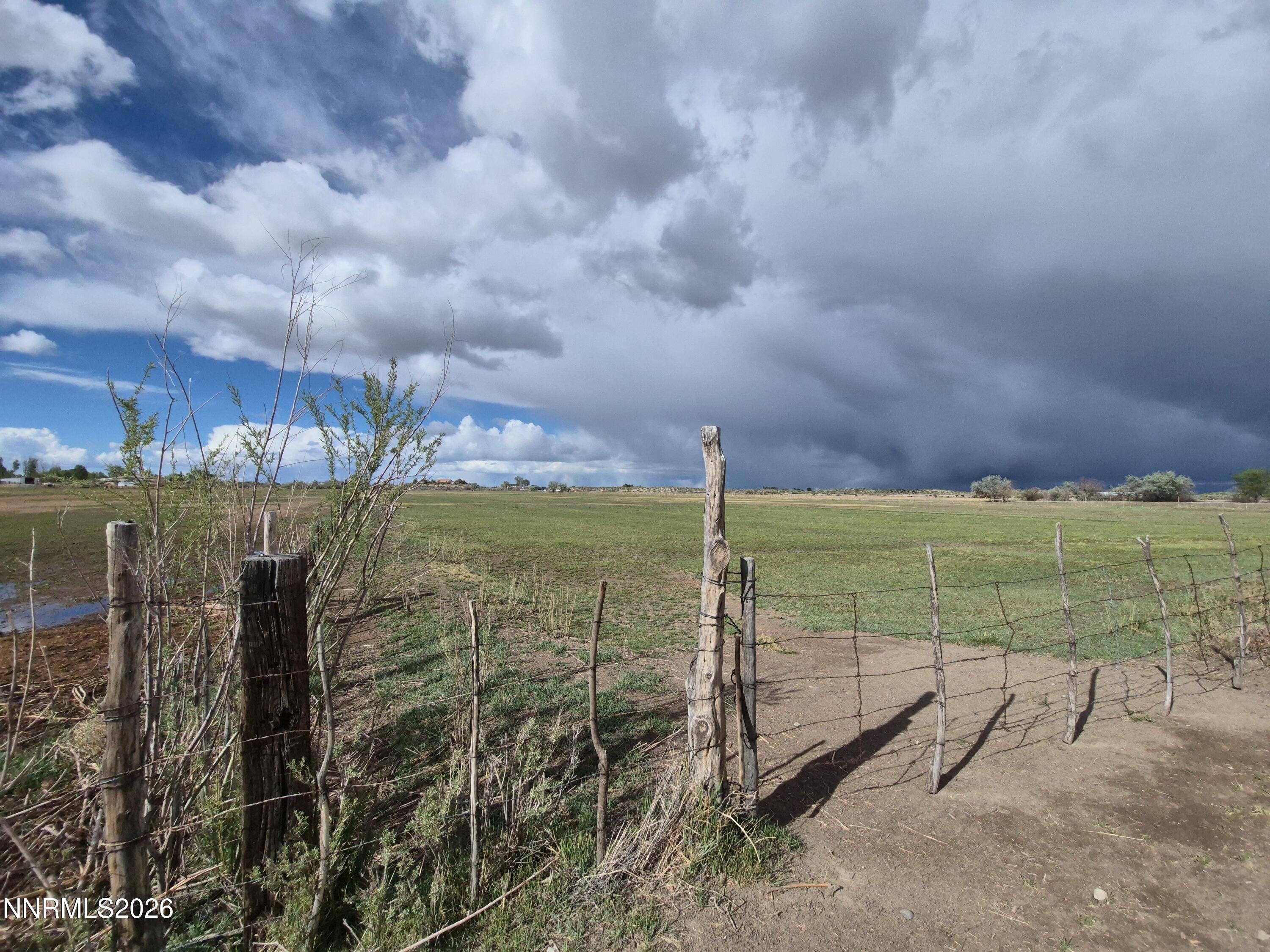 3280 Lone Tree Road Fallon, NV 89406 - Photo 13 of 59 CHUCK FIELDS 3 26