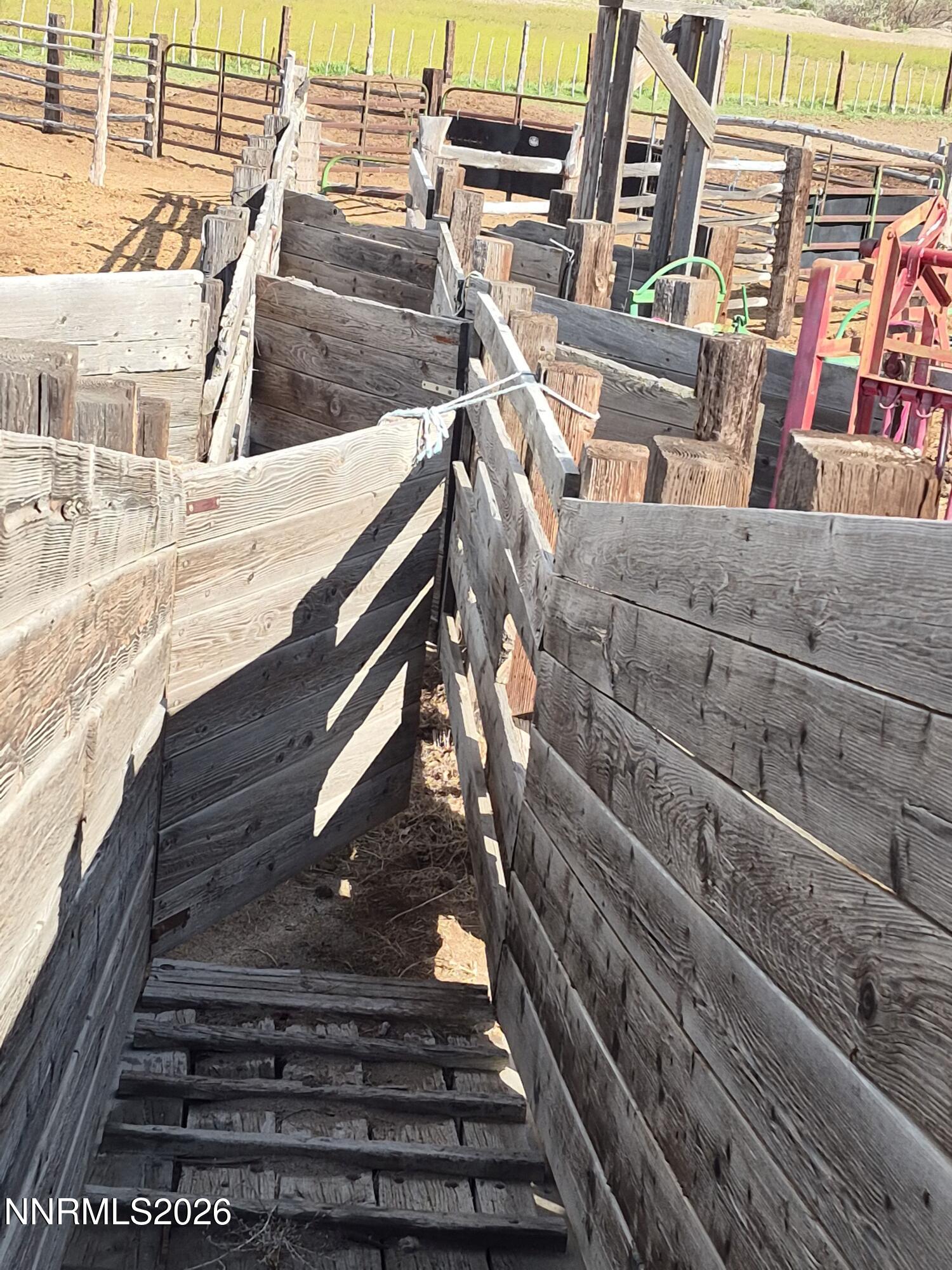 3280 Lone Tree Road Fallon, NV 89406 - Photo 25 of 59 CHUCK SQUEEZE SHUTE 26