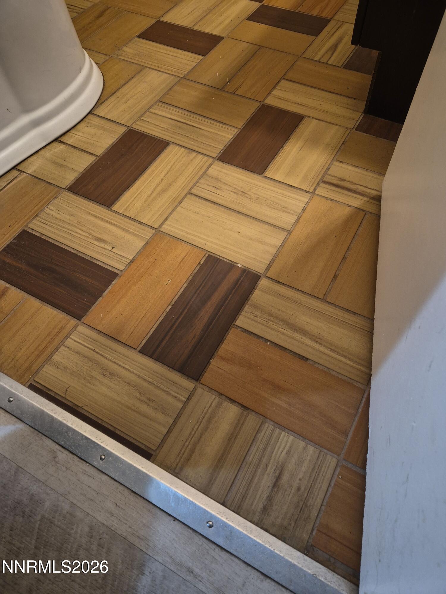 3280 Lone Tree Road Fallon, NV 89406 - Photo 49 of 59 CHUCK BATH FLOOR 26