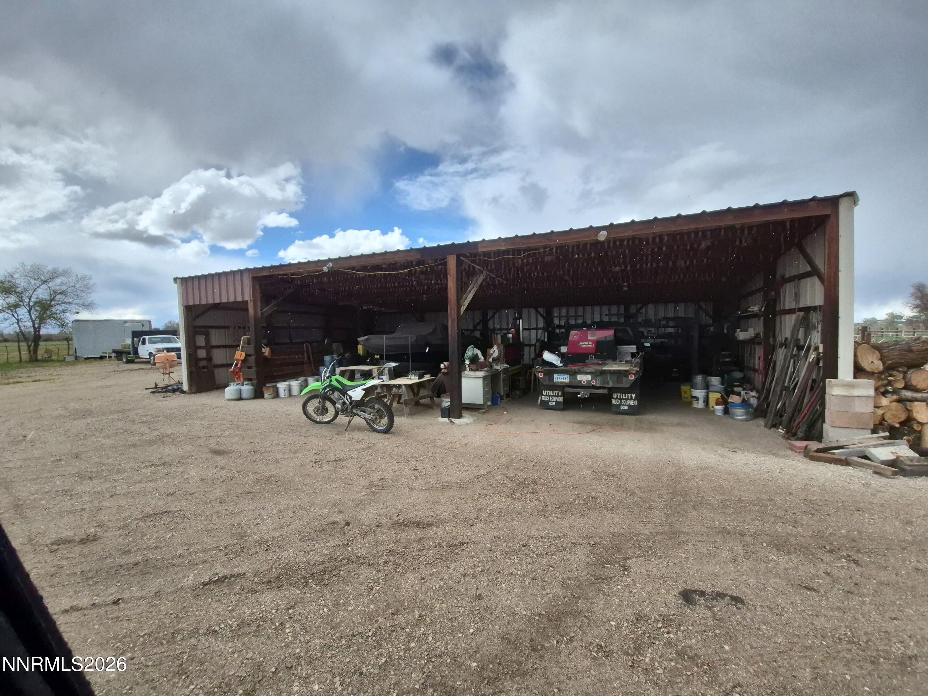 3280 Lone Tree Road Fallon, NV 89406 - Photo 8 of 59 CHUCK SHOP 26