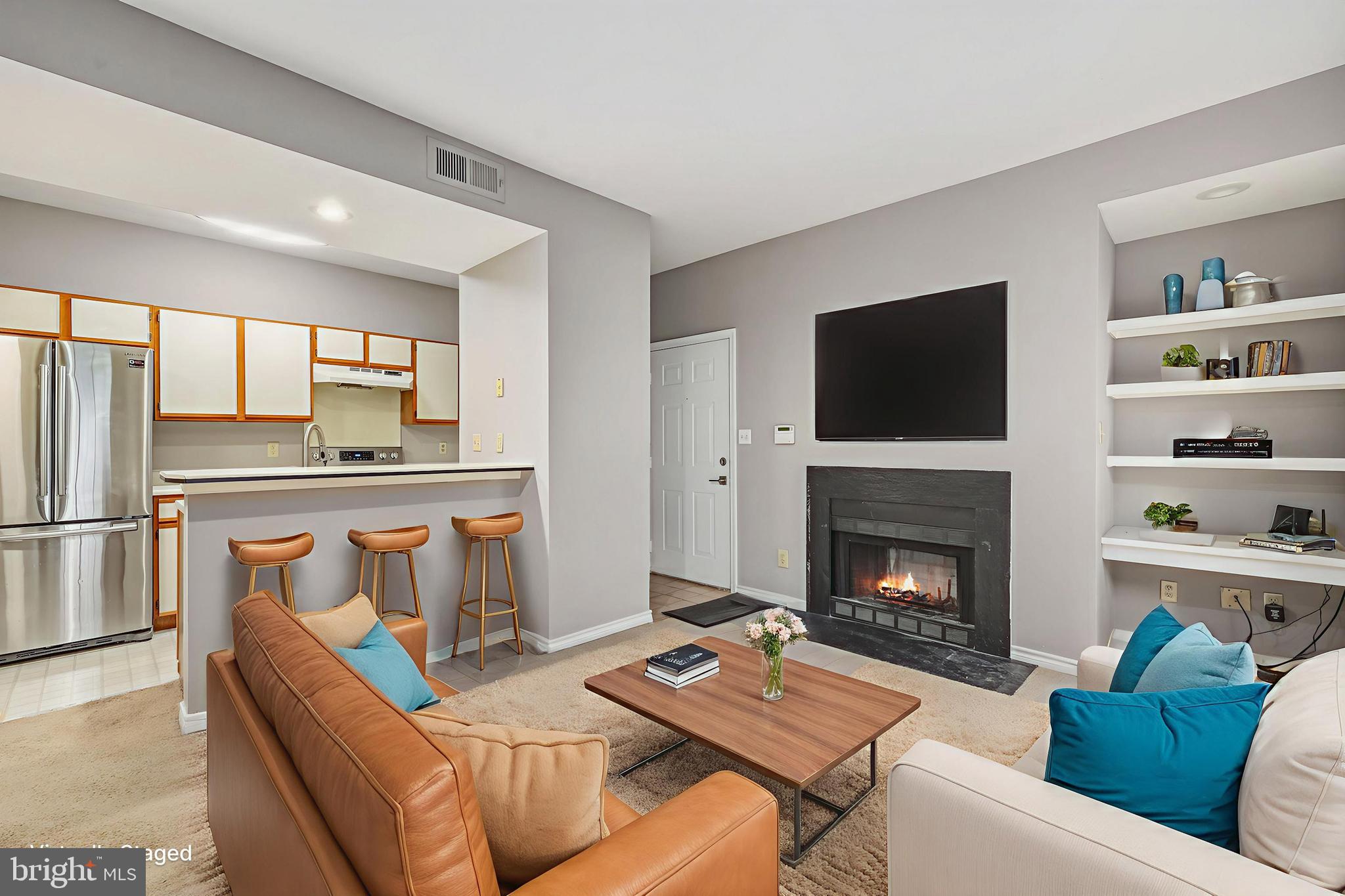 3916 Penderview Drive, Unit 427 Fairfax, VA 22033 - Photo 4 of 22