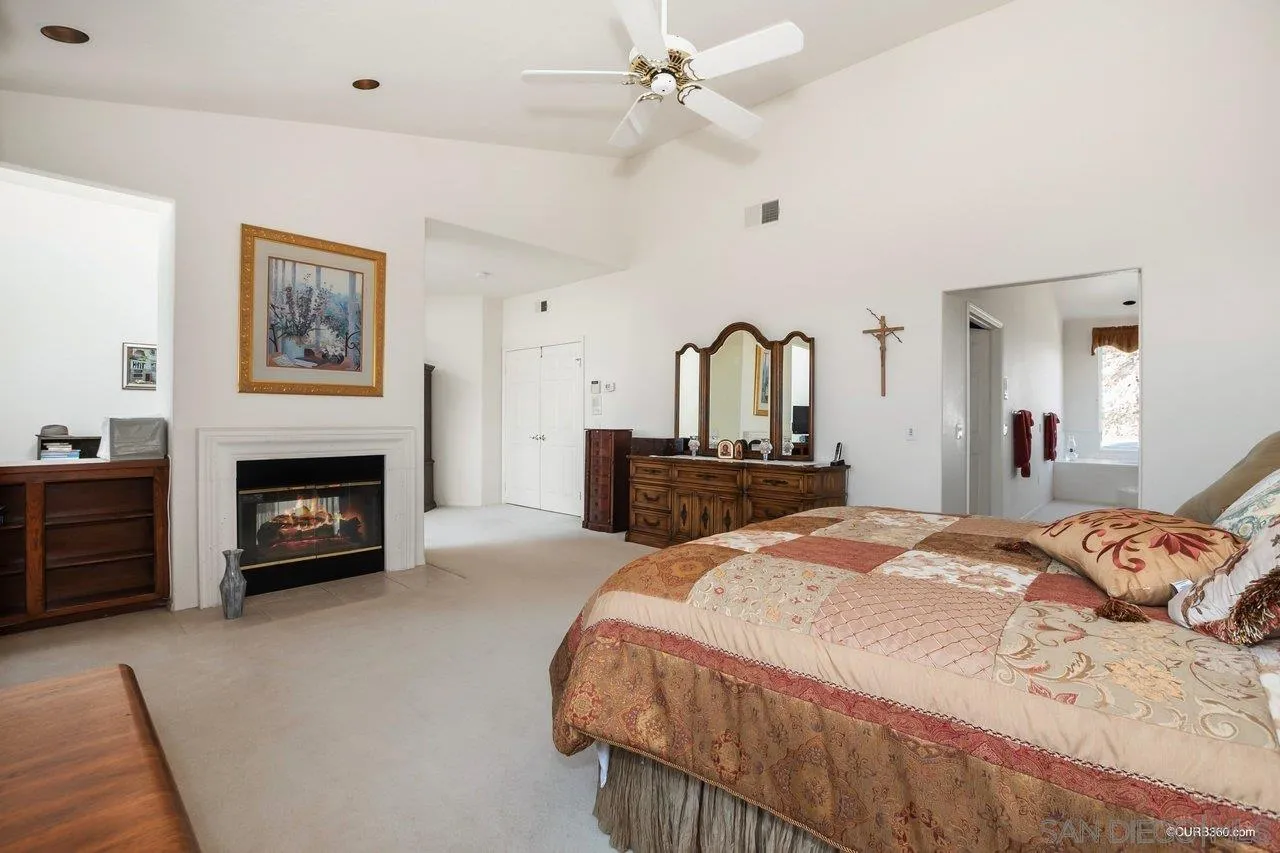 15558 Creek Hills Road El Cajon, CA 92021 - Photo 21 of 30 Gallery Image 21