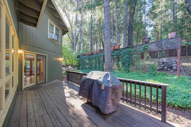 $650,000 | 4560 Wandering Way, Camino, CA 95709