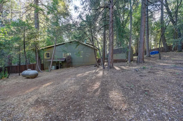 $650,000 | 4560 Wandering Way, Camino, CA 95709