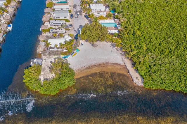 $315,000 | 101551 Overseas Highway, Unit 160, Key Largo, FL 33037