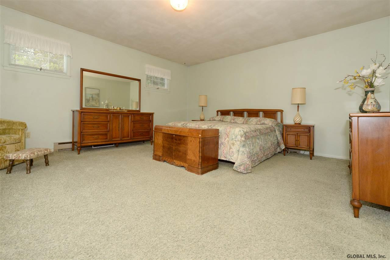 5 Miles Standish Road Rotterdam, NY 12306 - Photo 13 of 26 Photo 13