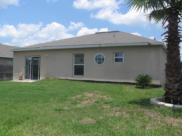 2995 Valkyrie Road Middleburg, FL 32068 - Photo 7 of 8 Rear