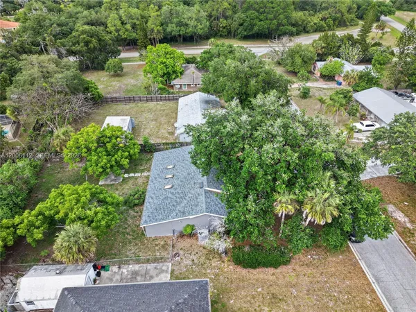$299,900 | 4030 School Circle, LaBelle, FL 33935