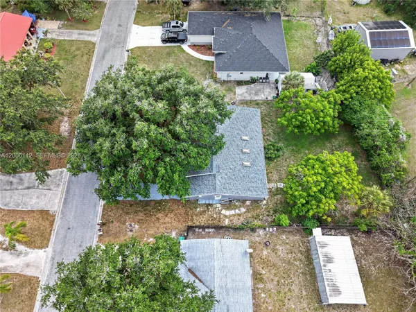 $299,900 | 4030 School Circle, LaBelle, FL 33935