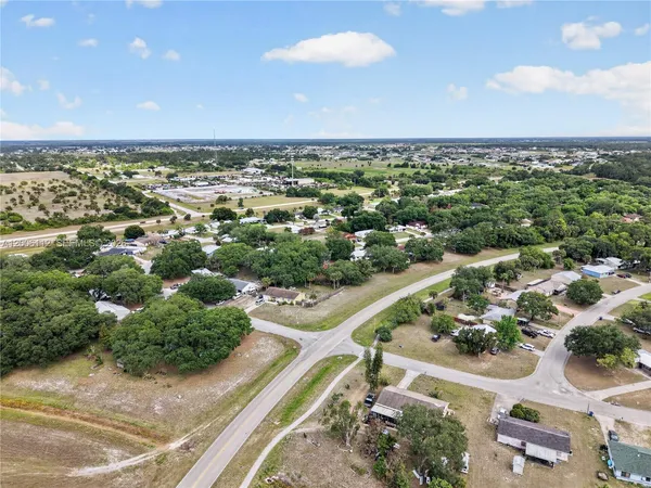 $299,900 | 4030 School Circle, LaBelle, FL 33935