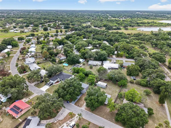 $299,900 | 4030 School Circle, LaBelle, FL 33935