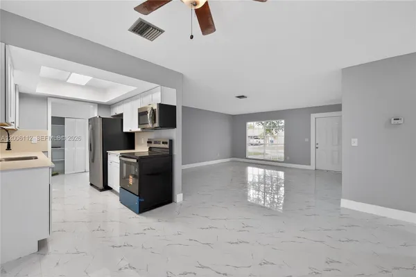 $299,900 | 4030 School Circle, LaBelle, FL 33935
