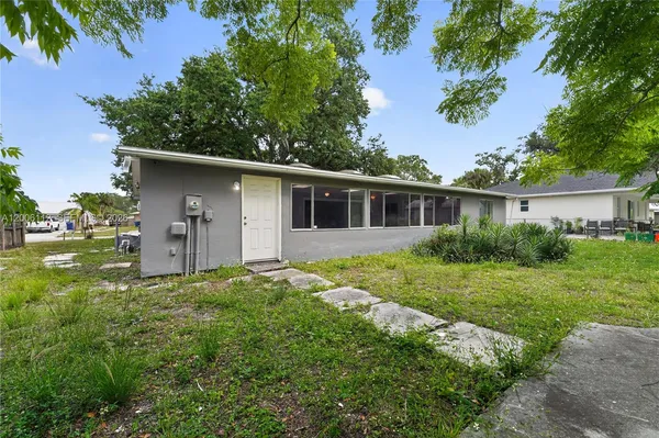 $299,900 | 4030 School Circle, LaBelle, FL 33935