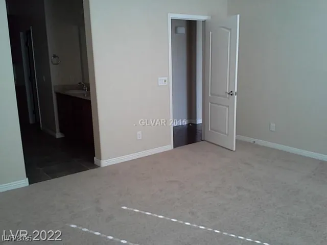 $2,350 | 10335 Parkview Mountain Avenue, Las Vegas, NV 89166