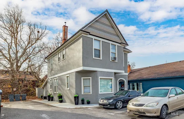 $850,000 | 235 East Warm Springs Avenue, Boise, ID 83712