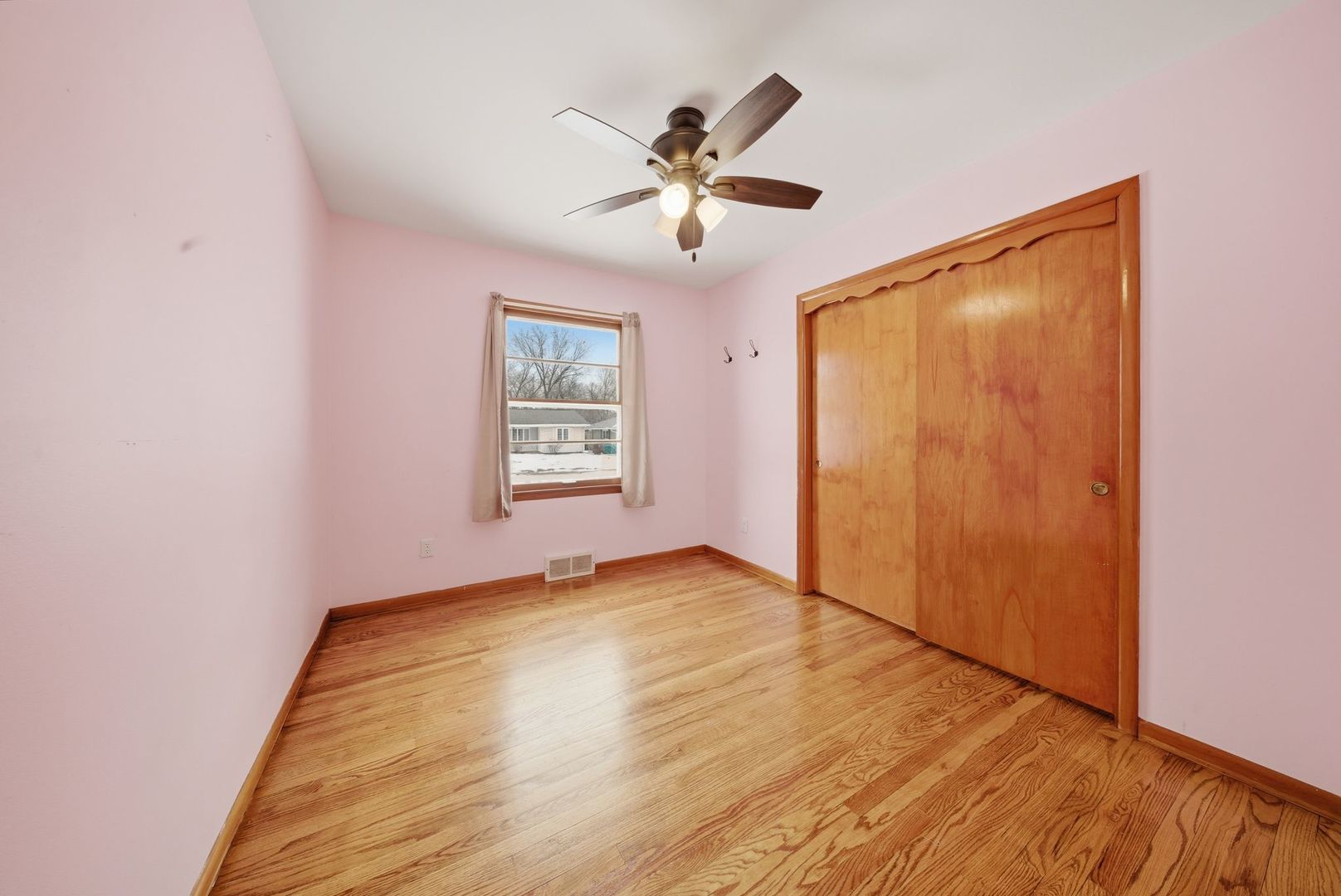 311 Crescent Drive Sycamore, IL 60178 - Photo 11 of 22