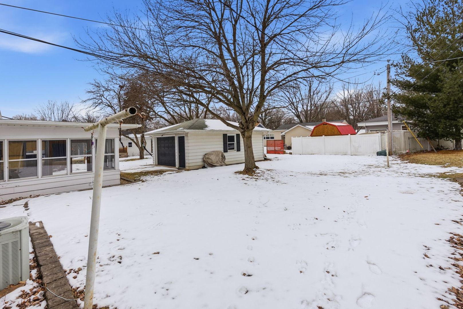 311 Crescent Drive Sycamore, IL 60178 - Photo 19 of 22