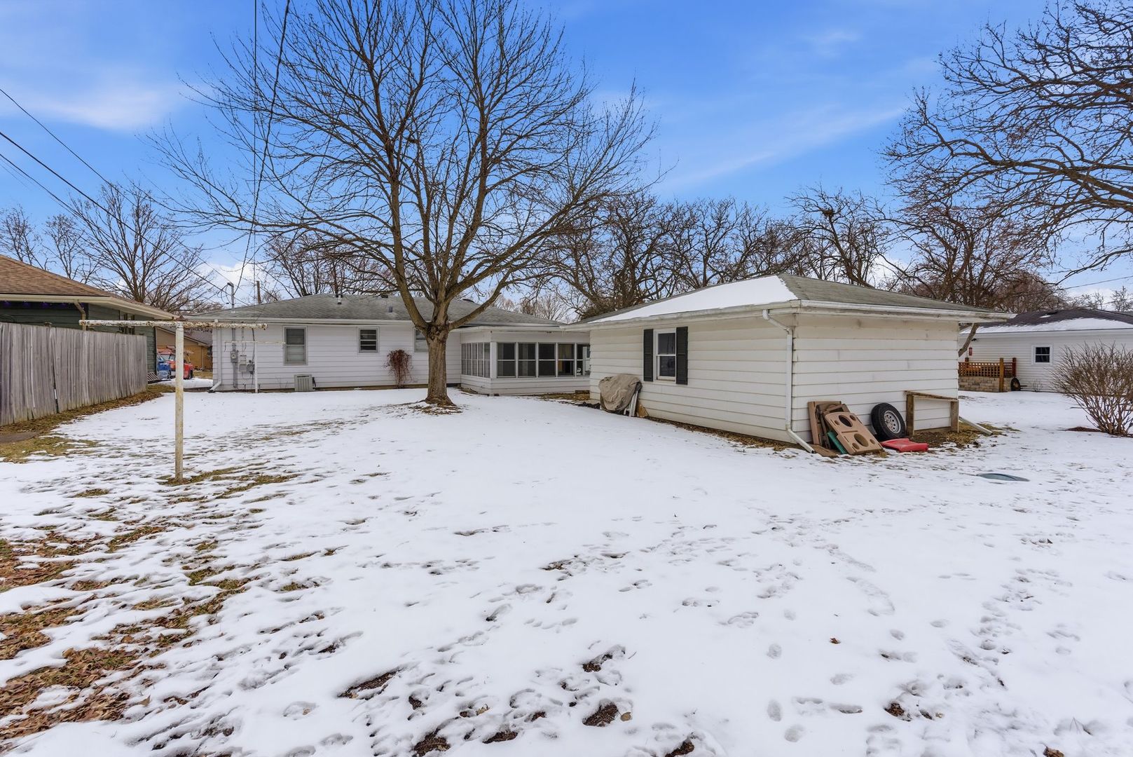 311 Crescent Drive Sycamore, IL 60178 - Photo 20 of 22