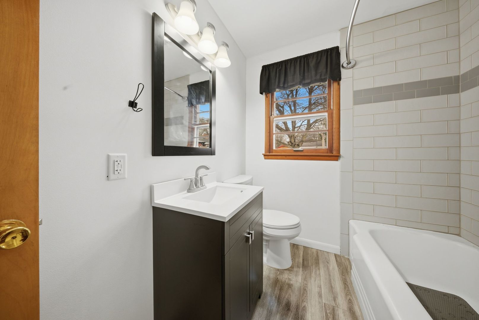 311 Crescent Drive Sycamore, IL 60178 - Photo 5 of 22