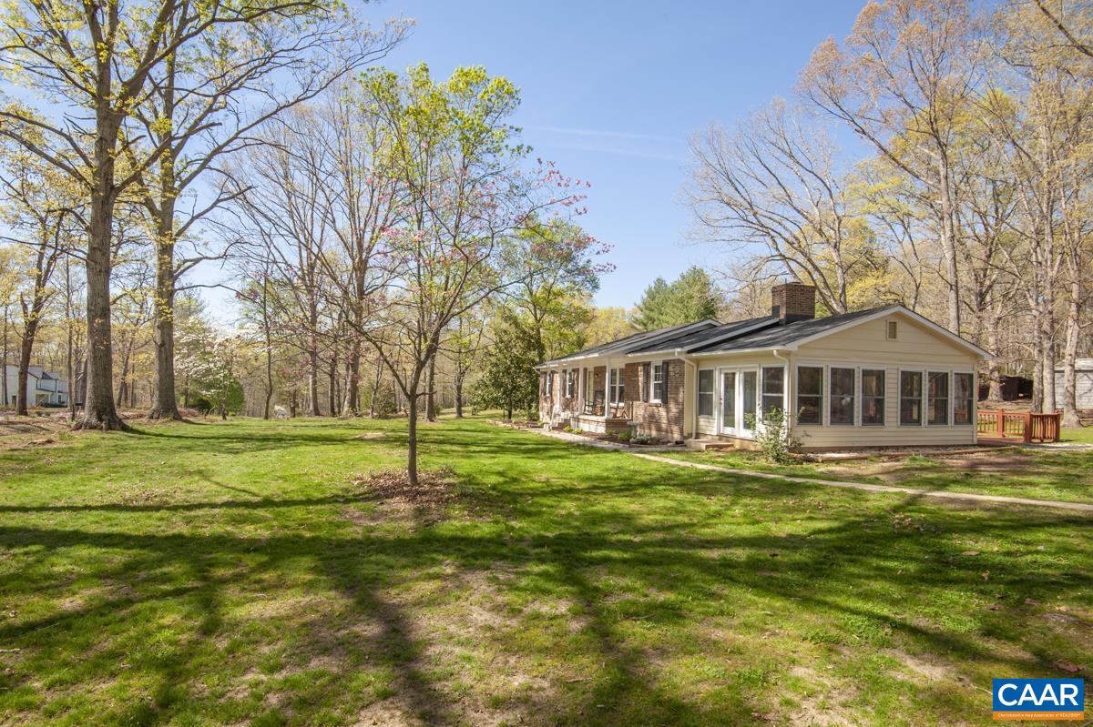 8882 James River Road Shipman, VA 22971 - Photo 39 of 50 a front view of a house with a yard