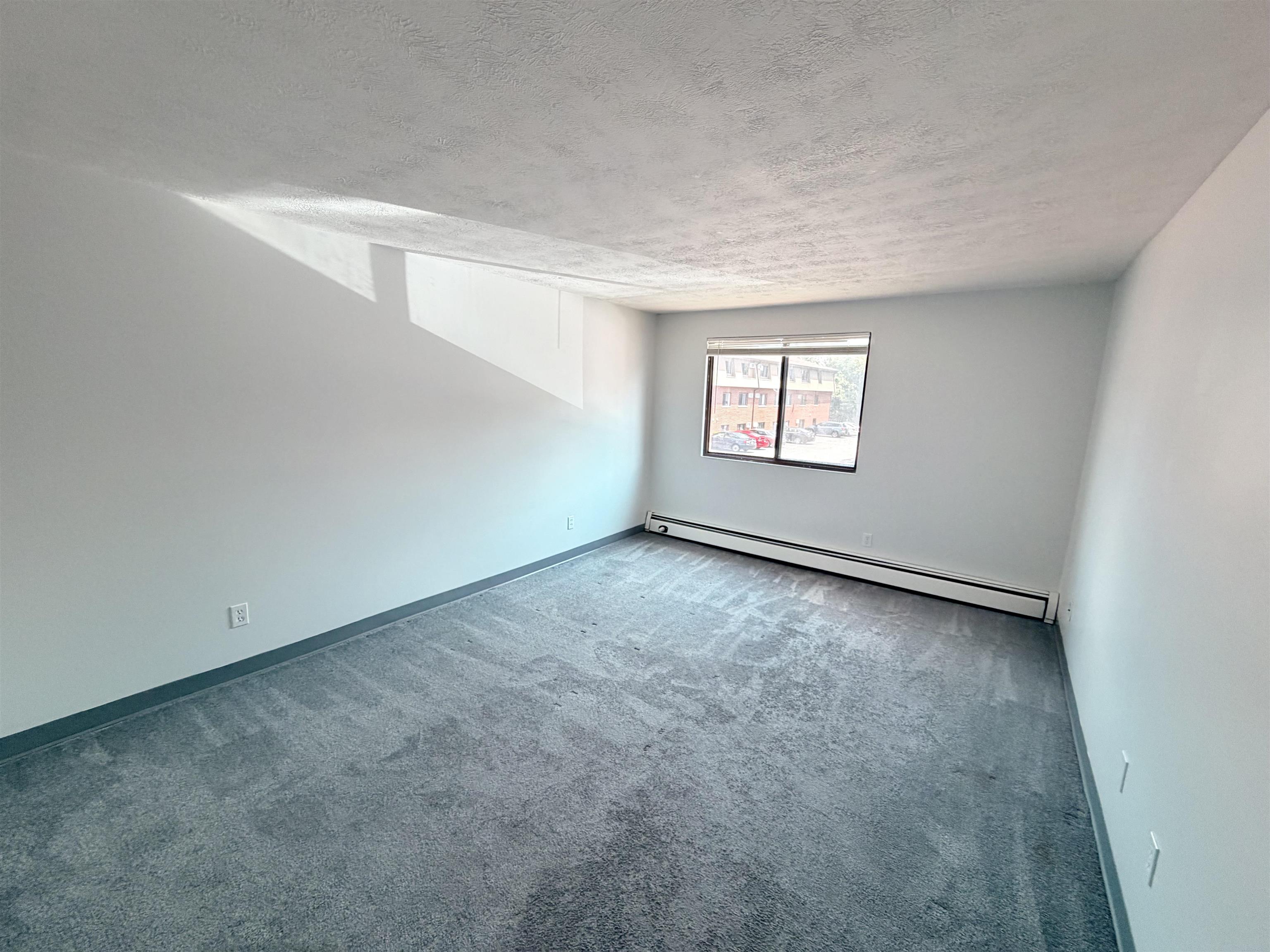 45 Log Street, Unit 2F Manchester, NH 03102 - Photo 8 of 10