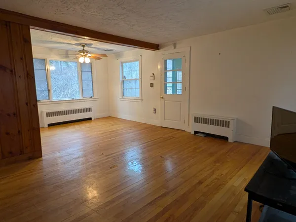 $495,000 | 105 Highway 25, Meredith, NH 03253