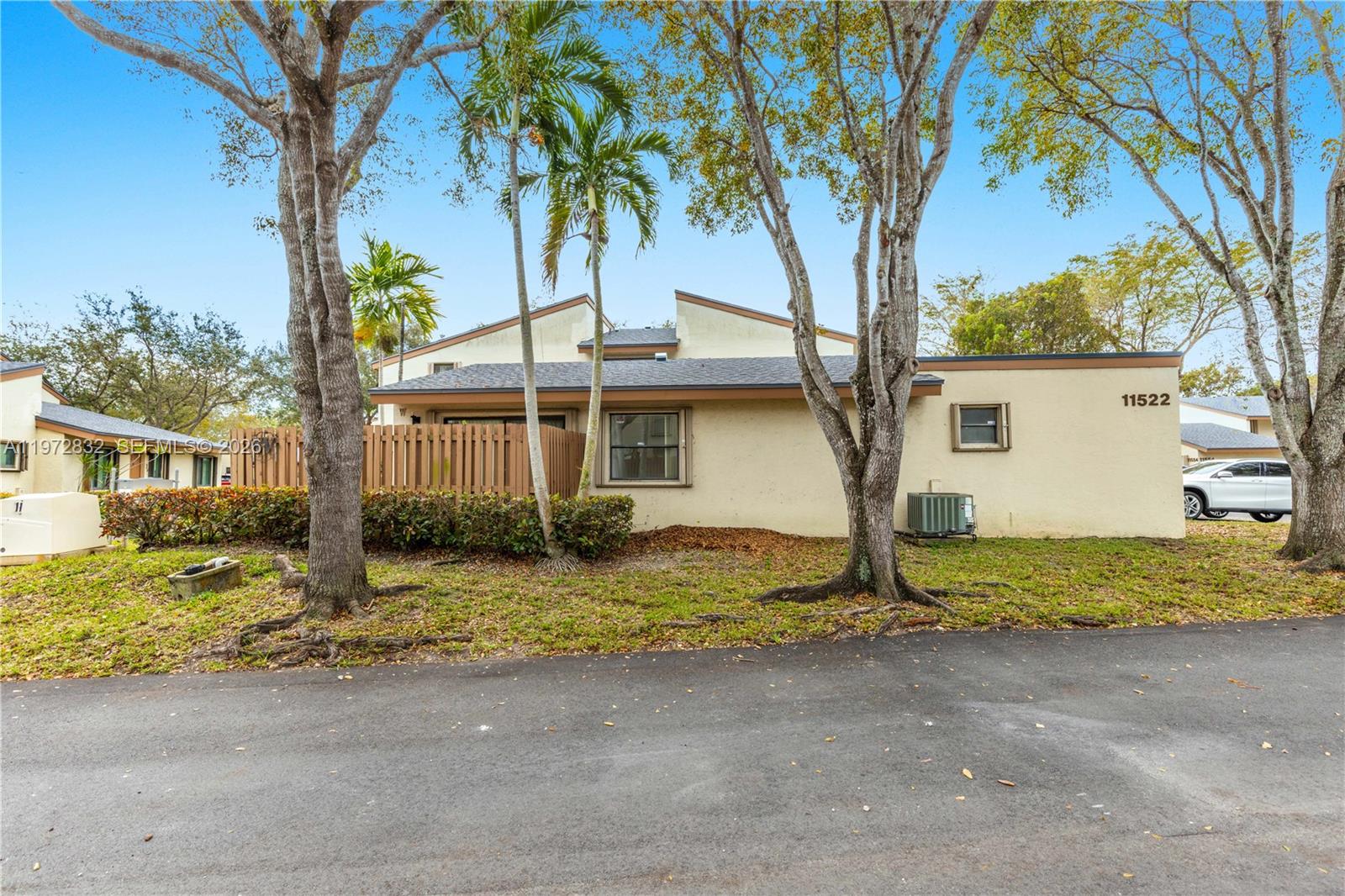 11522 Southwest 109th Road, Unit 36W Miami, FL 33176 - Photo 32 of 32