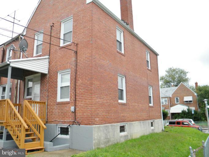 3935 Annellen Road Baltimore, MD 21215 - Photo 4 of 4 Exterior (Rear)